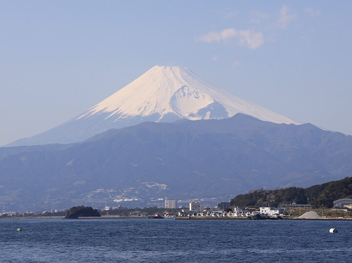 富士山 冬-民宿 ニュー白坂から臨む