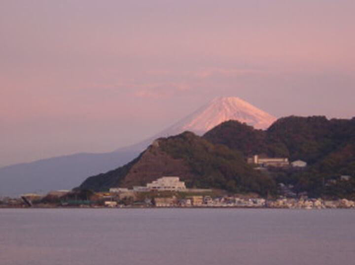 富士山 夕焼け-民宿 ニュー白坂から臨む